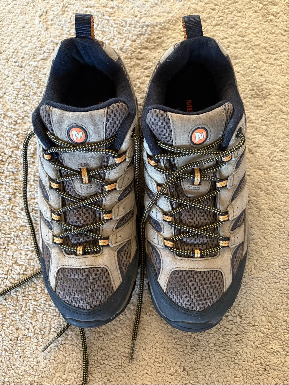 Merrell Moab 2 Men's Hiking Trail Shoes in Tan Size 9